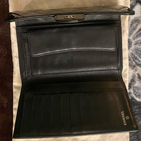 Chanel wallet - Picture 3 of 10